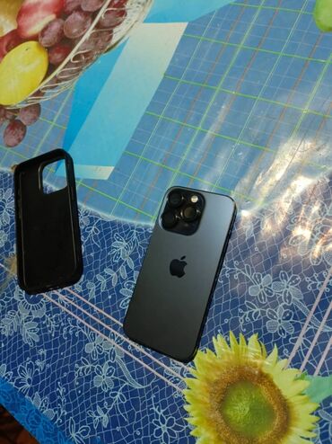 проектор для дома с телефона: IPhone 15 Pro, Б/у, 128 ГБ, Зарядное устройство