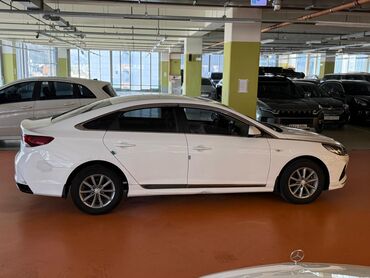 Hyundai: Hyundai Sonata: 2020 г., 2 л, Автомат, Газ — 9