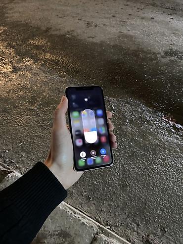 Apple iPhone: IPhone 11 Pro Max, 64 GB, Matte Silver, Face ID, Simsiz şarj — 4