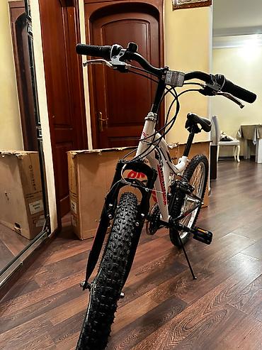 salcano: Salcano 26” velosipedi - Brend/model: Salcano (qutusu ilə) - Çərçivə — 6