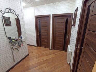 Köhnə tikili: Bakı, Yeni Günəşli Massiv V, 3 otaqlı, Köhnə tikili, 82 kv. m — 12