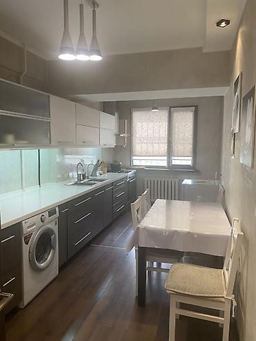 30: 3 комнаты, 85 м², Дворец спорта Индивидуалка, 1 этаж — 3