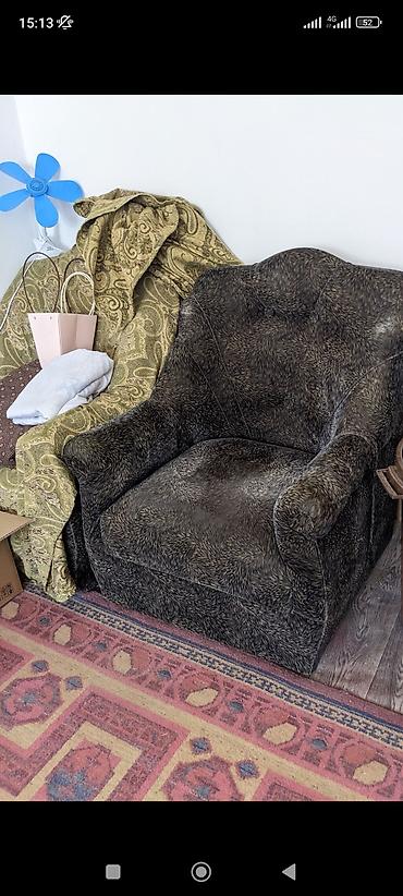 Другая мебель: Продается всякая мебель в связи с переездом: 1)Кухонный гарнитур - — 3