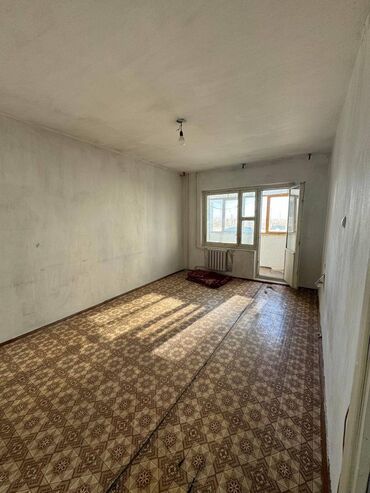 Долгосрочная аренда квартир: 1 комната, 35 м², 105 серия, 5 этаж, Старый ремонт