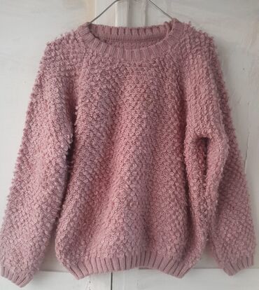 Dəstlər, kostyumlar: Hər biri 5 azn. xs s, l razmer var 1) Zolaqlı kardiqan - Rəng: yaşıl — 6