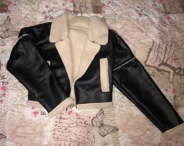 pinko zimske jakne: Kozna jakna sa vestackim krznom, nikad nosena, odgovara velicini S/M
