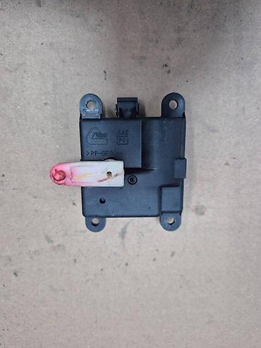MOTOR KLAPNE VENTILACIJE ZA NISSAN QASHQAI OD 2007. DO 2013. GOD