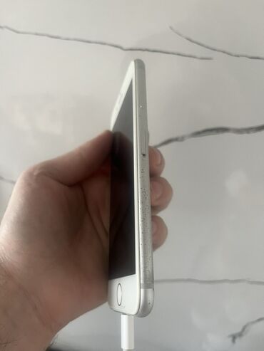 Apple iPhone: IPhone 6s, 256 GB, Gümüşü, Qırıq — 4