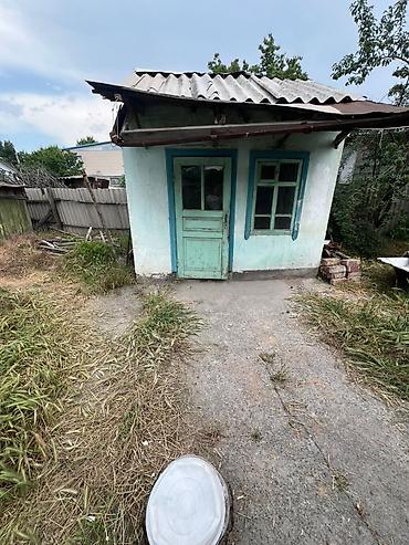 пользовались: Срочно продается участок с домом Адрес: Жибек жолу 149 Параметры: - — 5