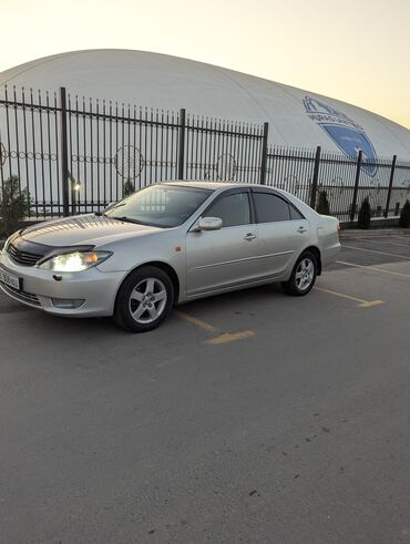 Toyota: Toyota Camry: 2004 г., 3 л, Автомат, Бензин, Седан