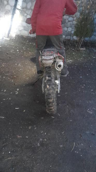 Мотоциклы: Продаю Эндуро/кроссовый мотоцикл 250 кубовый класса A1 (наклейки A1 — 11