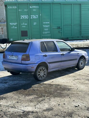 Volkswagen: Volkswagen Golf: 1992 г., 1.8 л, Механика, Бензин