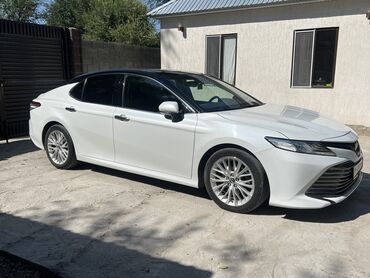 Toyota: Toyota Camry: 2018 г., 2.5 л, Автомат, Бензин, Седан