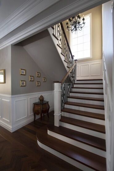 реставрация старой мебели: Лестницы на заказ! Изготовливаем лестницы любого дизайна и сложности