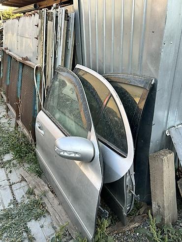 лобовое бмв: Передняя левая дверь для Mercedes-Benz E‑Class W211 (седан — 2