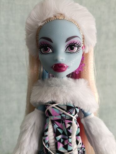 rainbow high: Кукла монстер хай ( monster high) Эбби, базовая, самый первый выпуск,в