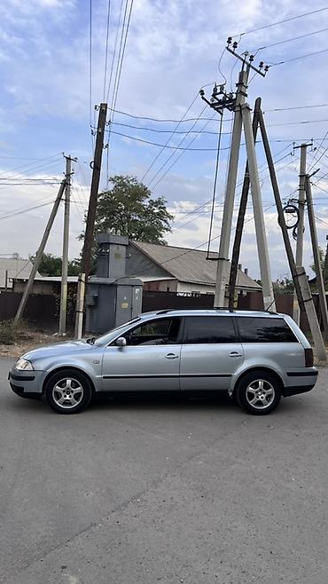 Volkswagen: Volkswagen Passat: 2001 г., 2 л, Автомат, Бензин, Универсал — 6