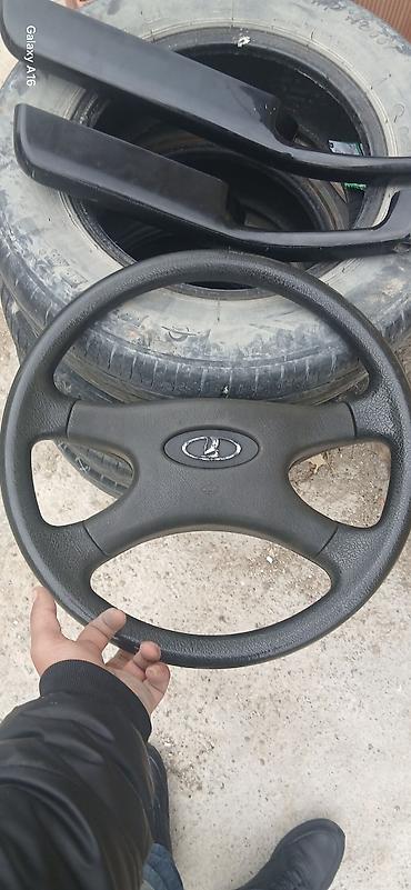 bmw sukanı: Məhsul: Lada üçün orijinal ehtiyat hissələri dəsti Tərkib: - Lada — 3