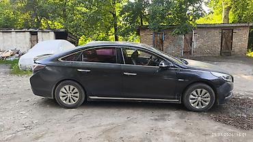 гибрид соната: Hyundai Sonata: 2018 г., 2 л, Автомат, Гибрид, Седан — 4