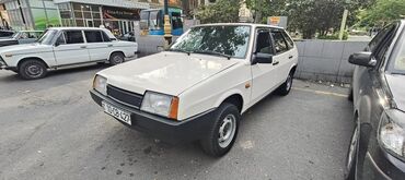 VAZ (LADA): Salam 2109 satlilir maşna yaxşi baxilib hecbir prablemi yoxdu peredok — 2