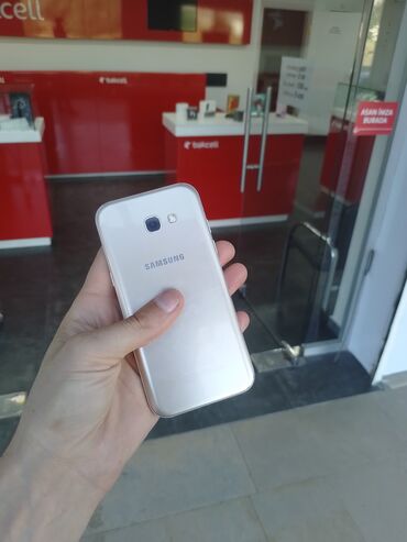 Samsung: Samsung Galaxy A5 2017, 16 GB, rəng - Gümüşü, Sensor, Barmaq izi, İki sim kartlı