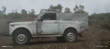 099 lada: VAZ (LADA) 4x4 Niva: 1.6 l | 1989 il 250000 km Pikap