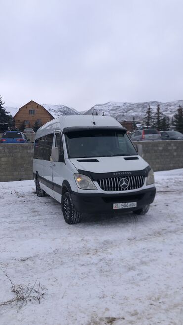 купить кран с подогревом воды: Mercedes-Benz Sprinter: 2009 г., 3.2 л, Автомат, Дизель, Бус