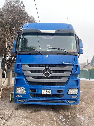 яди мото: Тягач, Mercedes-Benz — 5
