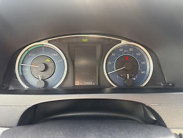voxy noah: Toyota Camry: 2015 г., 2.5 л, Вариатор, Гибрид, Седан — 10