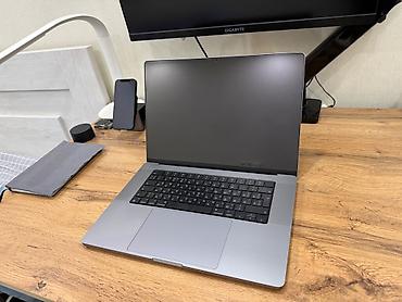 Ноутбуки Apple (MacBook): Ноутбук Apple (MacBook) 16 скрин ", M2 Pro, 2023 год, ОЗУ, RAM: 16 ГБ — 2