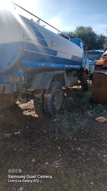 Продаю водовоз 2 шт можно бочку отдельно или в месте с машиной можно