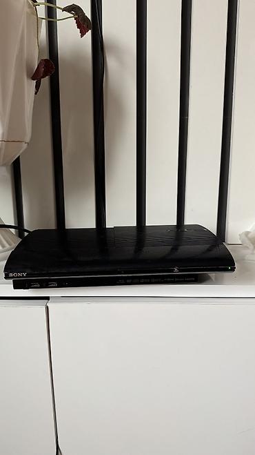 sony 1000w: Ps3 Super slim 465 gb yaddas içinde gta5 Call of duty, blur pes2013 — 3