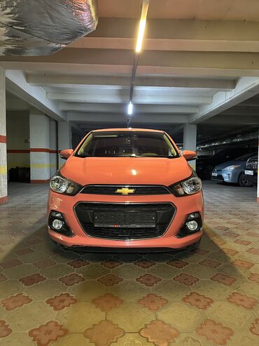 Chevrolet: Chevrolet Spark: 2018 г., 1 л, Автомат, Бензин, Хэтчбэк