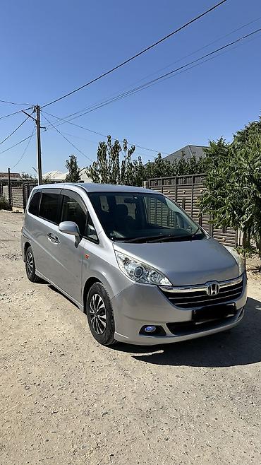 мазда премаси 2003: Honda Stepwgn: 2005 г., 2 л, Минивэн — 1