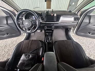 e klass: Kia Stonic: 2018 г., Автомат, Бензин, Кроссовер — 5