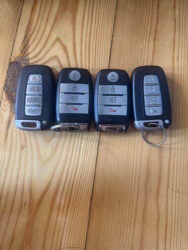 авторазбор honda cr v: 2 -ci əl açarlar 
Kia sorento açarları
Metrolara çatdırılma pulsuz 🤝🏻