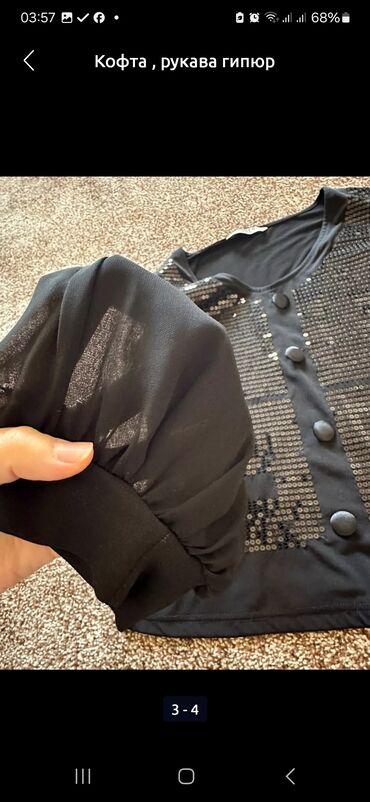 Рубашки: Кофты разные - 3 штуки . 1 -44-46 размер, джинсовые платье. 46-48 — 7