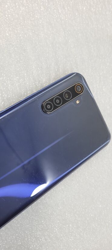 смартфоны с двумя камерами: Realme 6, Колдонулган, 128 ГБ, түсү - Көк, 2 SIM