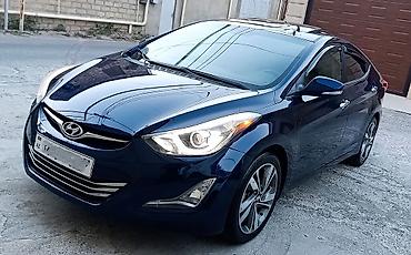 spoiler elantra 2017: Hyundai Elantra sedan – tünd mavi rəng, aerodinamik kuzov və xrom — 1
