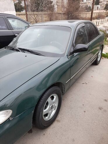 xacmaz masin satisi: Hyundai Sonata: 2 l | 1998 il Sedan