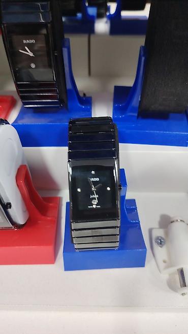 saat kreditle: RADO qol saatları – keramik korpus və bilərzikli, klassik düzbucaqlı — 1