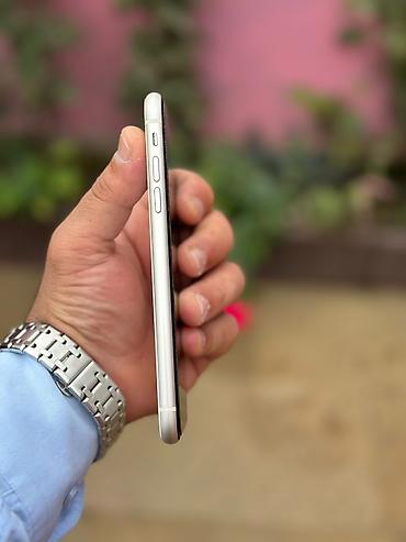 Apple iPhone: IPhone 11, 128 GB, White Titanium, Face ID — 3