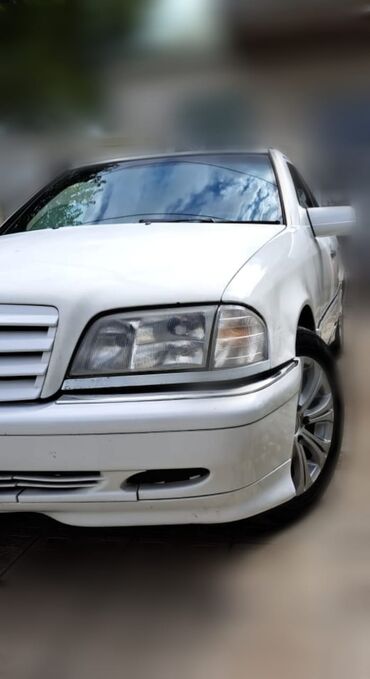 multi sukan: Mercedes-Benz C 230: 2.3 l. | 1998 il Sedan