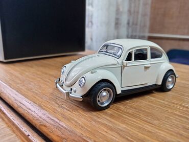 Figurice i makete: Nov metalni model automobila VW Buba. Mogu da mu se otvaraju vrata i — 12