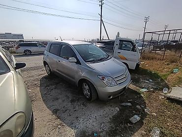 ош авто базар: Toyota Ist: 2003 г., 1.3 л, Автомат, Бензин, Хетчбек — 1