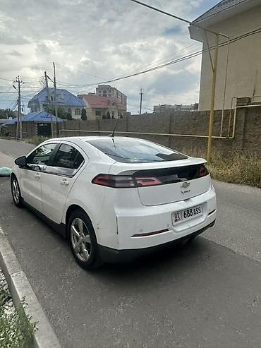 212: Chevrolet Volt: 2012 г., Гибрид, Хэтчбэк — 4