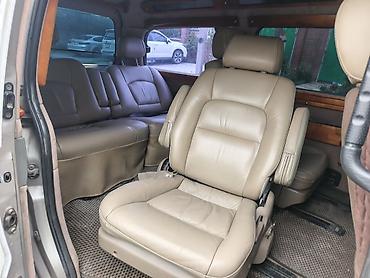 Другие детали салона: Премиальный салон минивэна/микроавтобуса с индивидуальными креслами и — 4