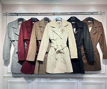 crni monton: Ženski kaput do sredine butina – elegantan, strukiran model sa pojasom — 7