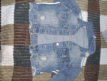 yeni model koftalar: 35 manata alınıb bu pencək 20 manata satılır Y2K stili qısa modeldir — 1
