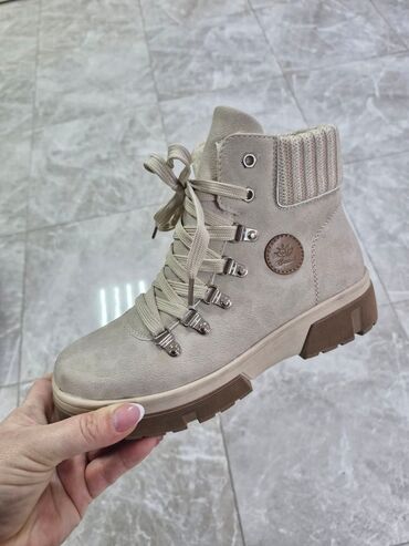 Čizme: Čizme, 37 — 1